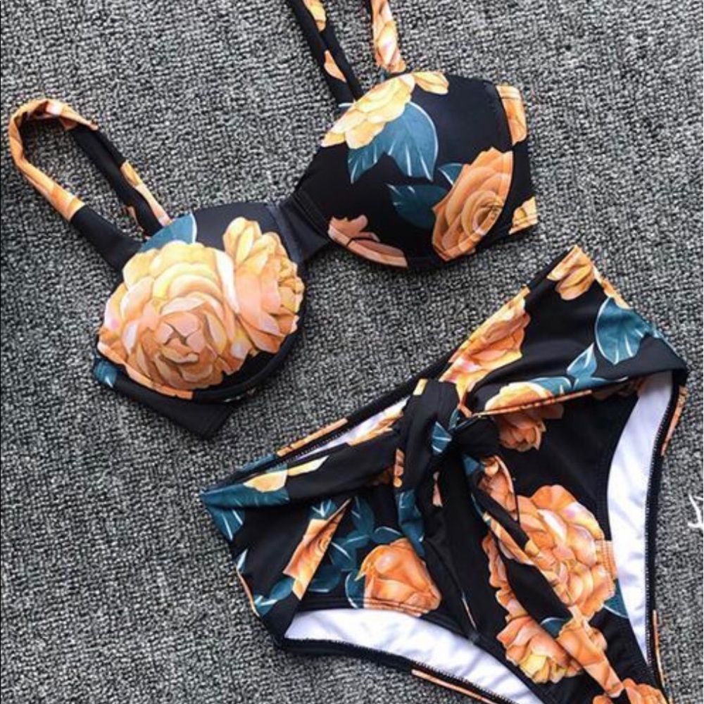 Floral High Waist Bikini - Picture 2 of 3